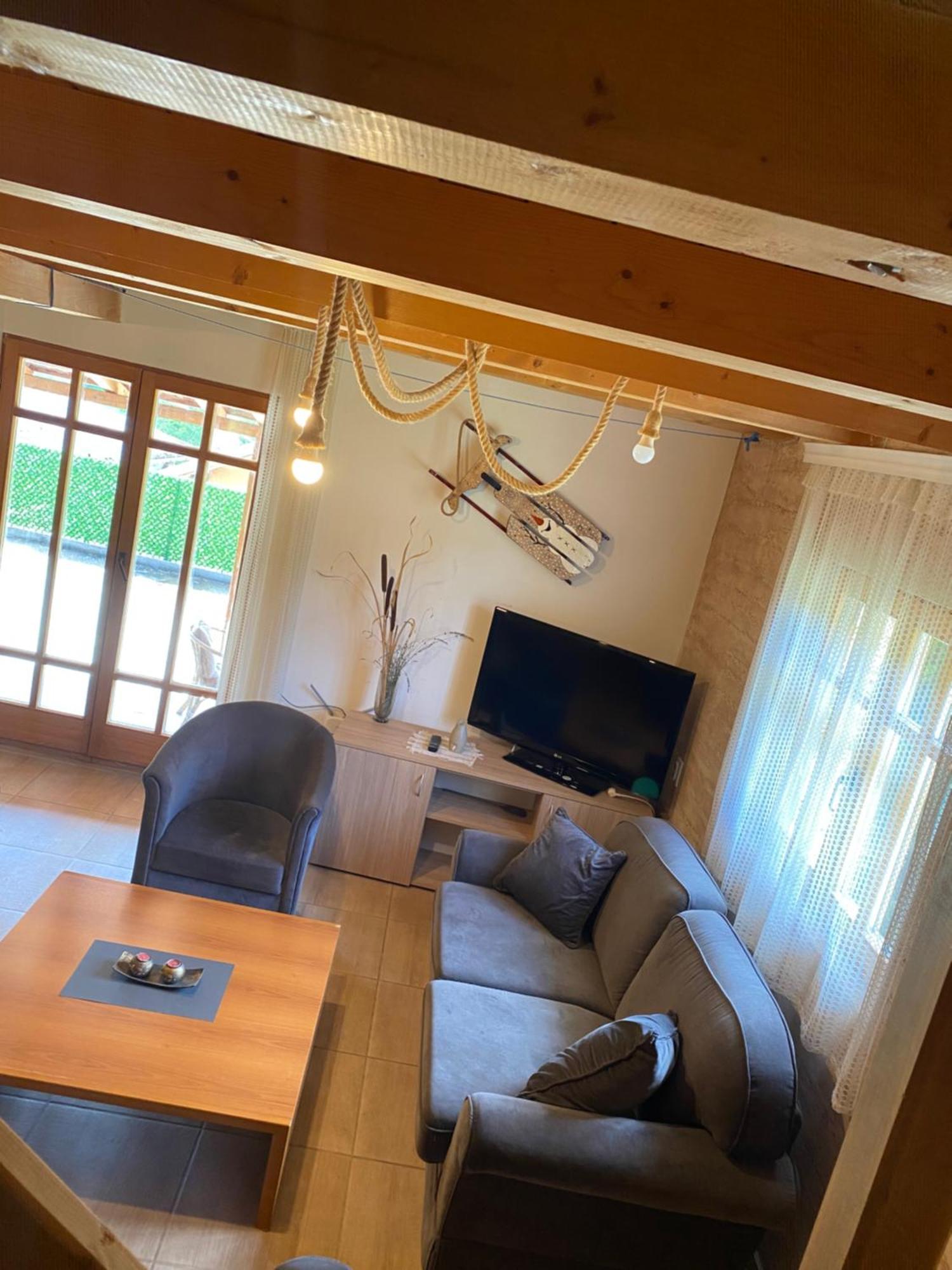 Aphrodite Hills Apartments-Stara Planina Crni Vrh Luaran gambar