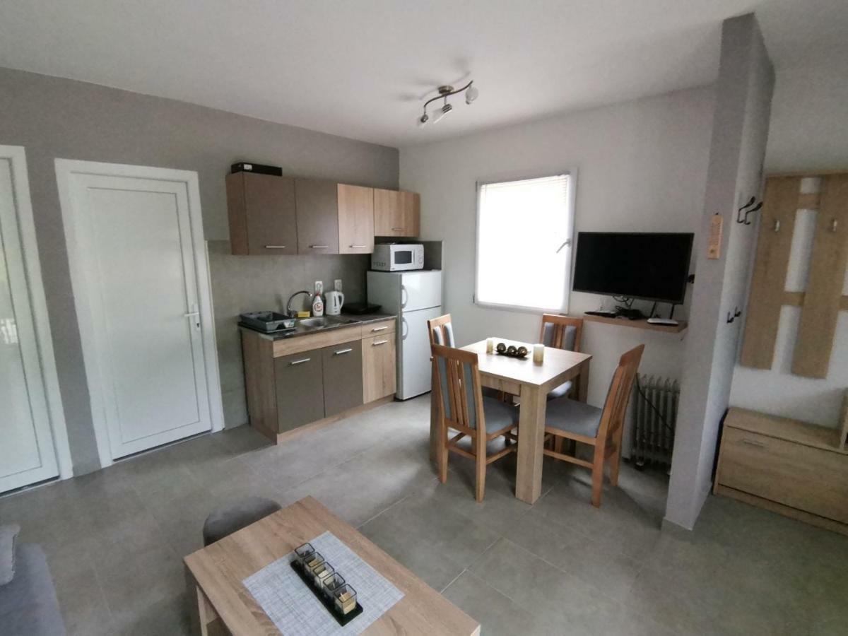 Aphrodite Hills Apartments-Stara Planina Crni Vrh Luaran gambar